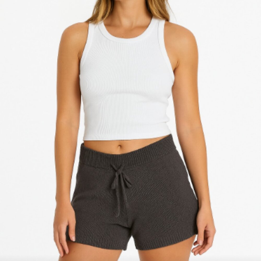 DYI Women's Sweater Felt Bottom Short Black Size Medium